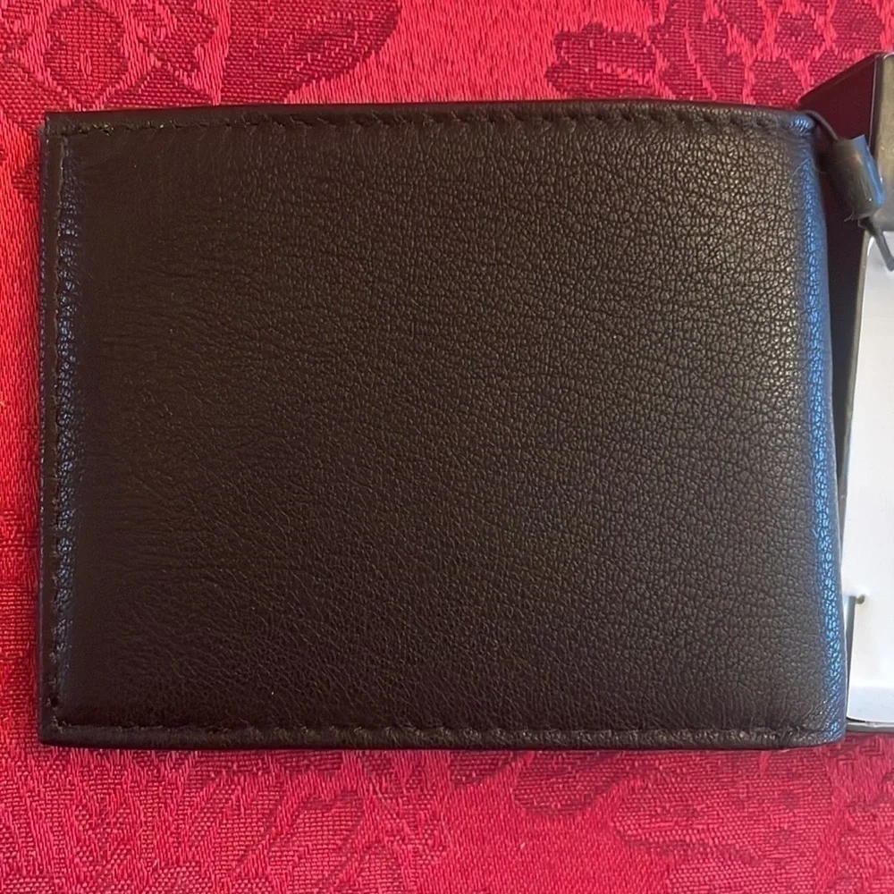 Brand New True Religion Genuine Leather Black Darkar Wallet w/ Desk Valet RFID